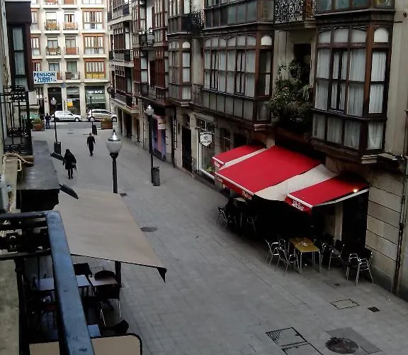 苏维亚城市客房旅馆 招待所 *